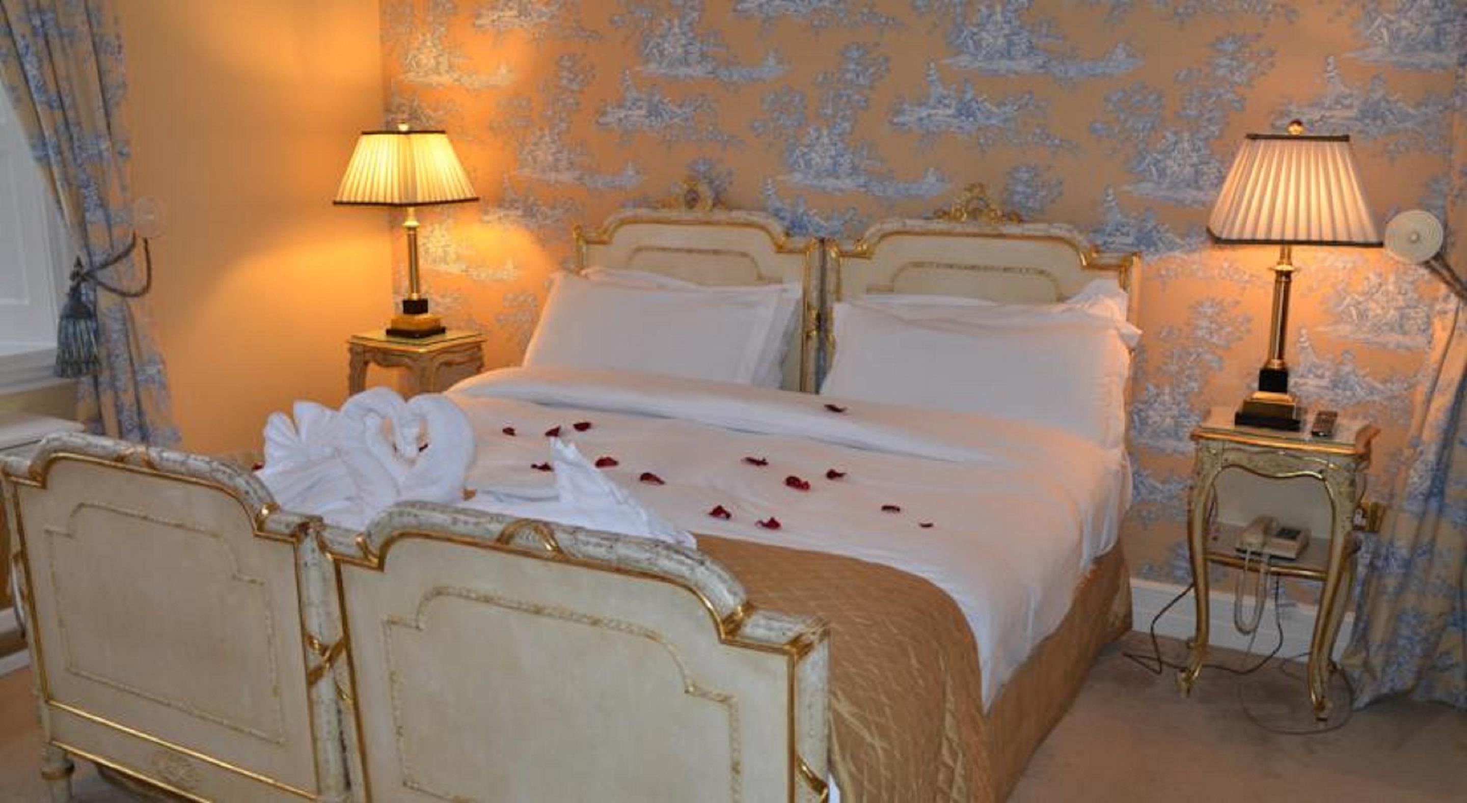 Waterford Castle Hotel & Golf Resort Ballinakill  Экстерьер фото